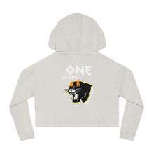Stay Hungry Pull over Crop
